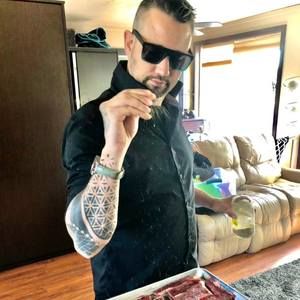 Meet your Posher, Frank